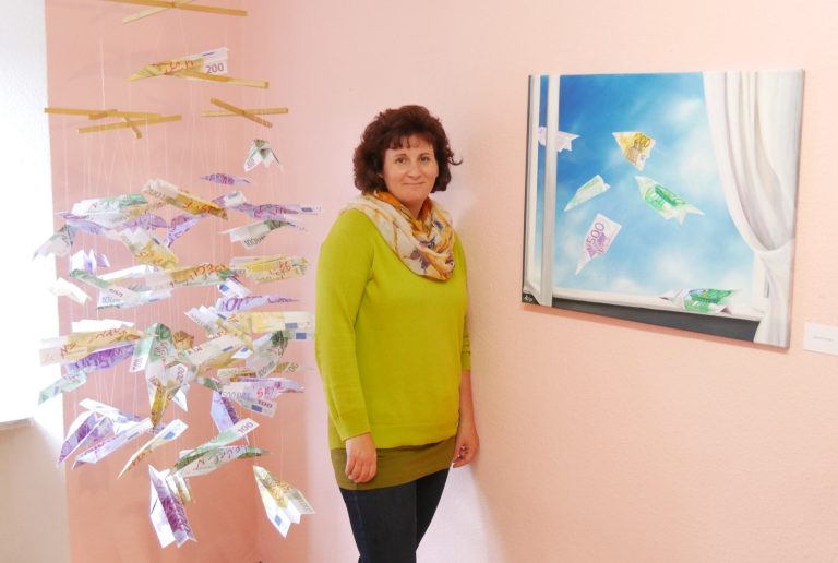 "Verschwendung - Hunger - Übergewicht"  Kunstsalon Patrizia Zewe, Marktstr. 6, 83646 Bad Tölz  03.10. - 31.10.2015  Gemeinschaftsausstellung, Jeannine Rücker